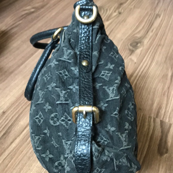 SOLD ‼️authentic Louis Vuitton denim shoulder bag - Picture 7 of 16